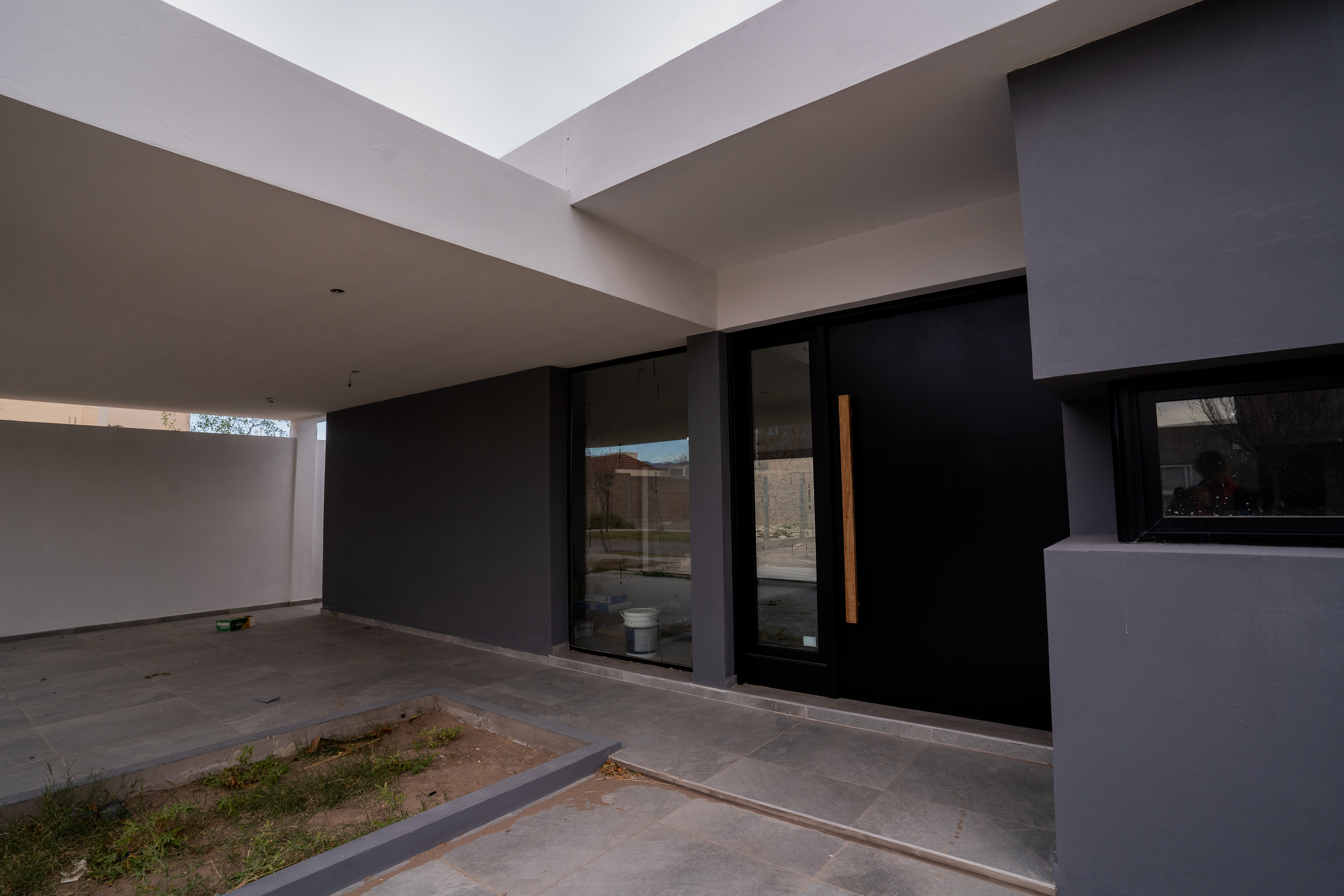 559